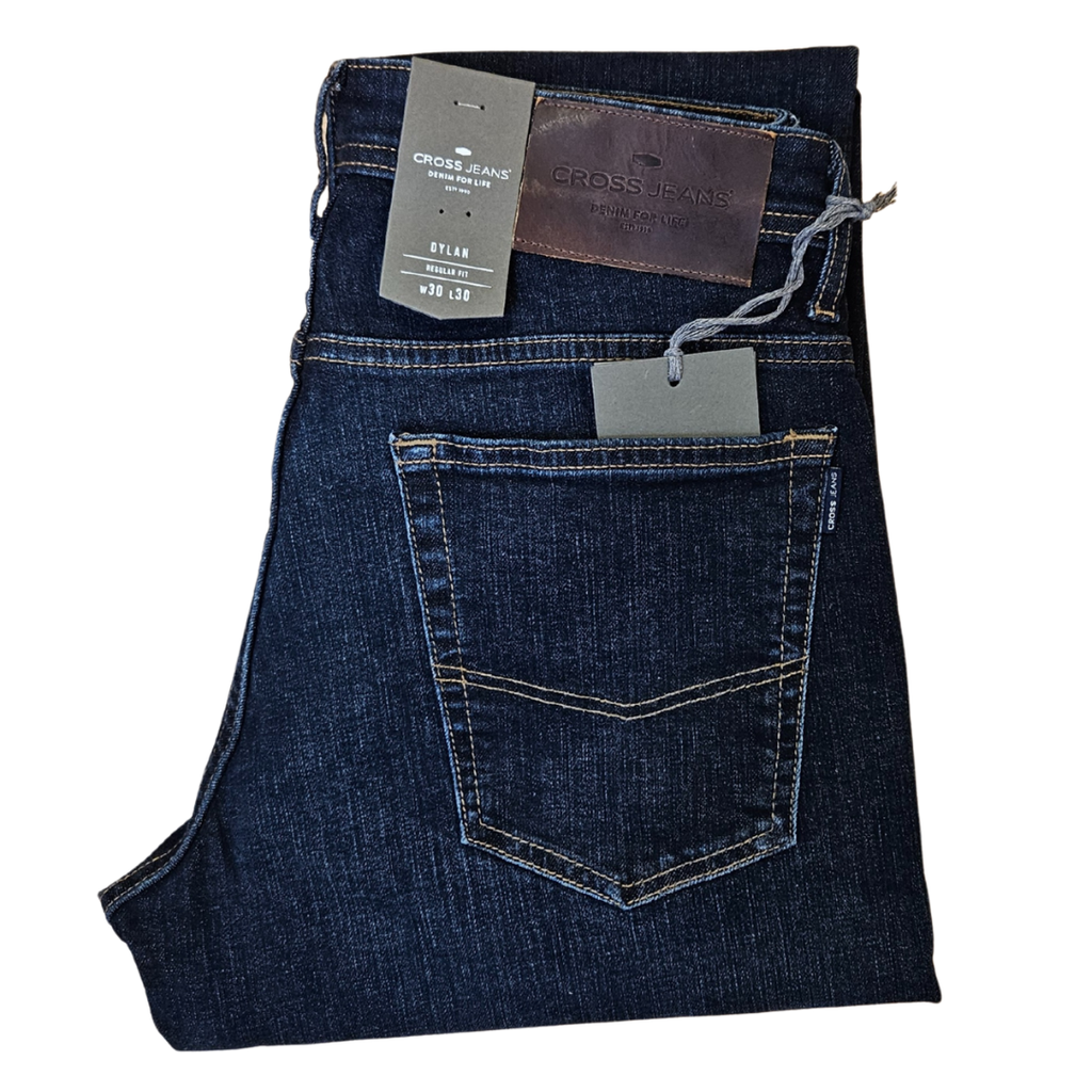 Detailansicht stretchiger Denim der CROSS DYLAN Herren Jeans