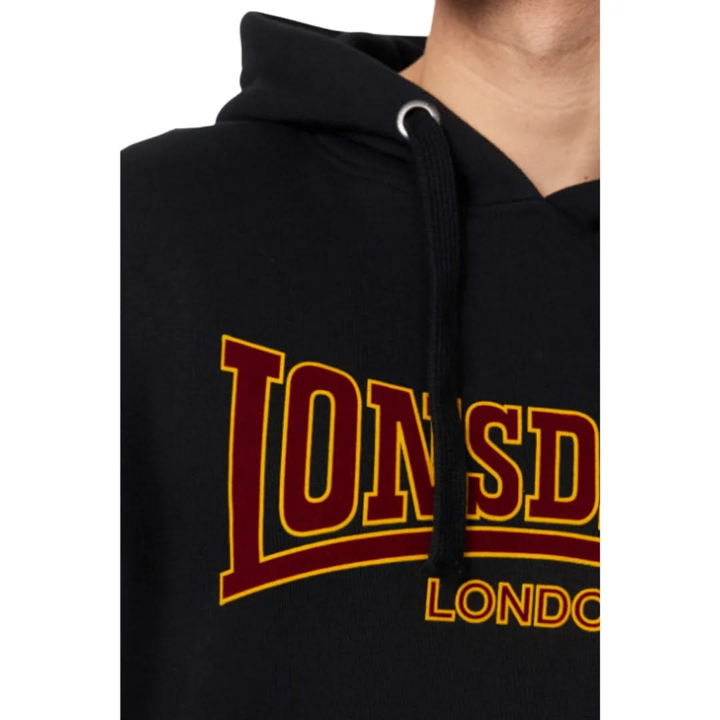 Lonsdale Herren Kapuzensweatshirt Schwarz – Slim Fit mit Kängurutasche