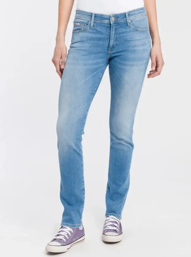 cross-damen-jeans-anya-slim-p489-199-in-light-blue-1 - JeanZone