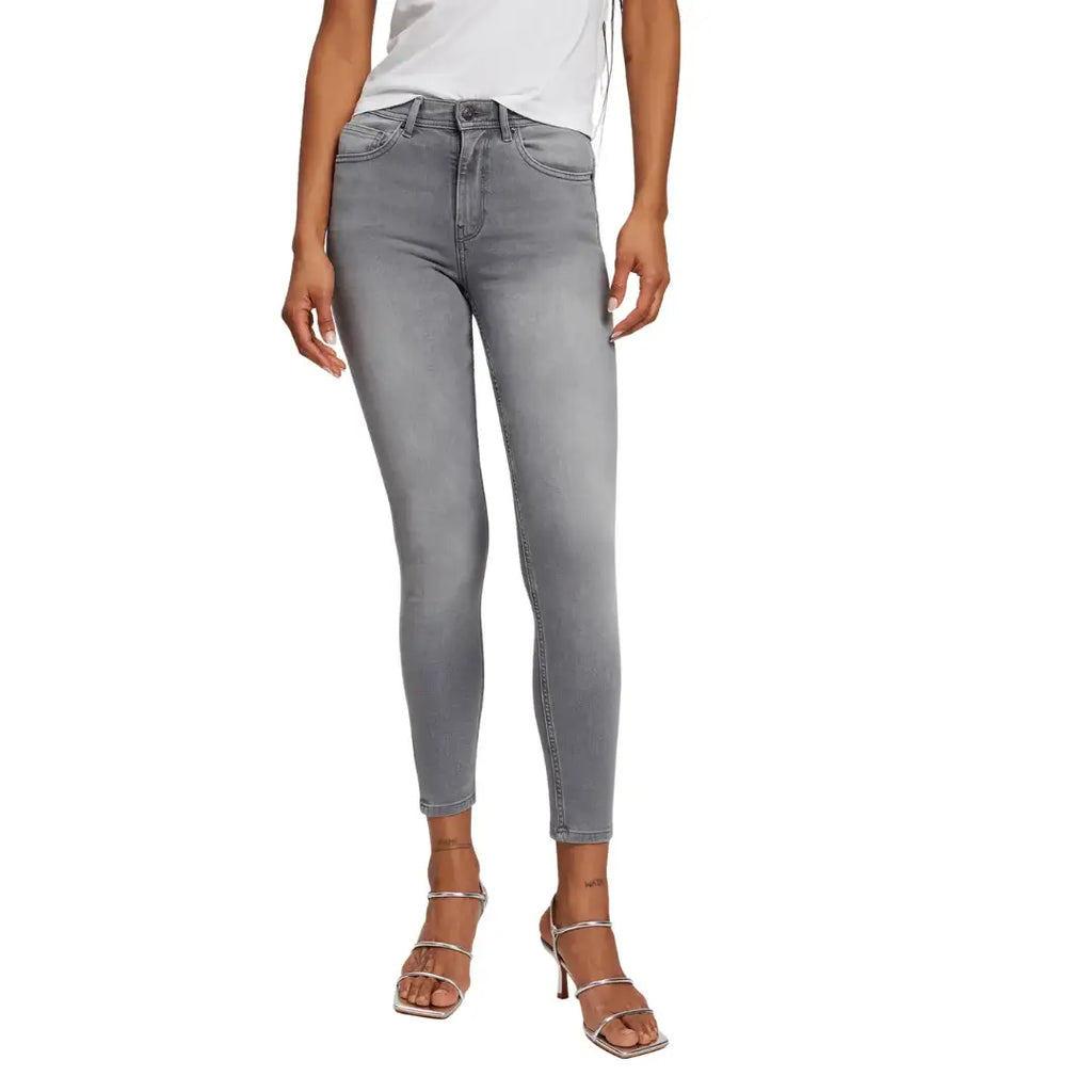 cross-damen-jeans-judy-super-skinny-p429-175-in-anthracite-1 - JeanZone