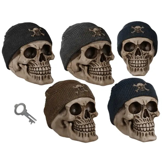 spardose-totenkopf-mit-fischermutze-ca-14-x-14-cm-aus-polyresin-1 - JeanZone