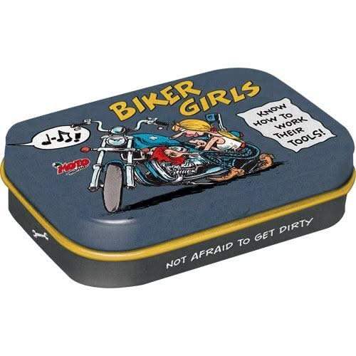 nostalgic-art-pillendose-motomania-biker-girls-retro-metalldose-mit-minzdragees-1 - JeanZone